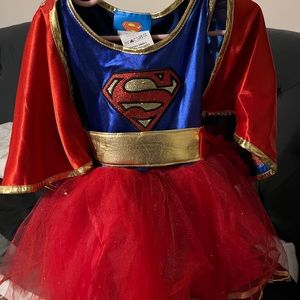 Super girl costume xs ( fits 2-4T)